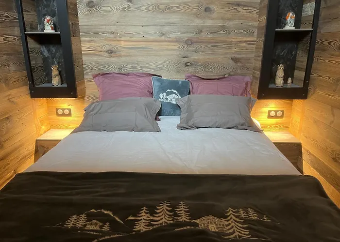 Апартаменты Le Refuge Люс-Сен-Совёр